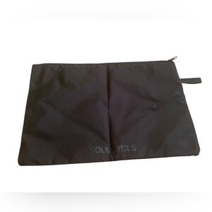 SoulCycle Black Garmet Bag